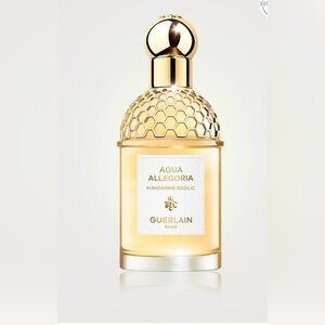GUERLAIN ( Brand New)
Aqua Allegoria Mandarine Basilic Eau de Toilette